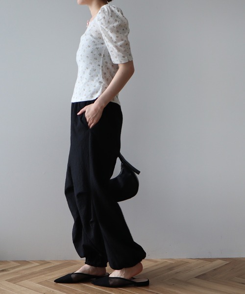 earth music&ecology（アースミュージックアンドエコロジー）の「フロントリボンパフスリーブプルオーバー（Tシャツ/カットソー・レディース・ブラック/アイボリー/ホワイト/グレー・FREE）」の18枚目の写真