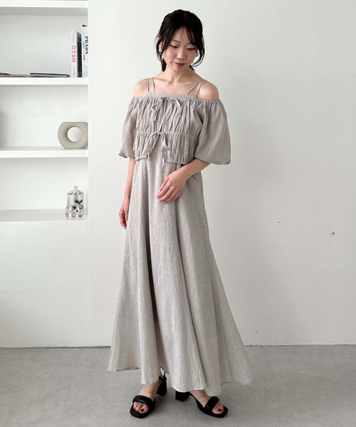 archives(アルシーヴ)の「オフショルブラウス×Wキャミワンピースset(ワンピース・レディース・オレンジ/ブラック/グレー・MEDIUM)」の3枚目の写真