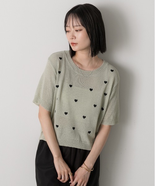 ad thie(アドティエ)の「ハート柄 サマーニットプルオーバー(Tシャツ/カットソー・レディース・モスグリーン/ピンク/オフホワイト・FREE)」の12枚目の写真