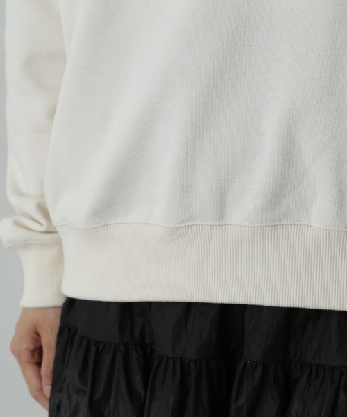 N.（N. Natural Beauty Basic）（エヌエヌナチュラルビューティーベーシック）の「◆フロント刺繍スウェット（スウェット・レディース・イエロー/オフホワイト/チャコールグレー・MEDIUM）」の17枚目の写真