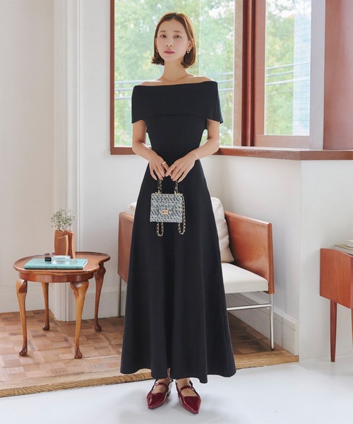 【PHASE EIGHT】鮮やかブルー フィット&フレアワンピース PHASE EIGHT】鮮やかブルー☆フィット&フレアワンピース