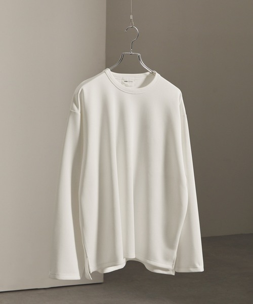 EMMA CLOTHES(エマクローズ)の「スムースダンボール オーバーサイズ サイドスリットカットソー(Tシャツ/カットソー・メンズ・ダークネイビー/ブラック/オフホワイト/チャコール/ライトグレー・S/L/M)」の7枚目の写真