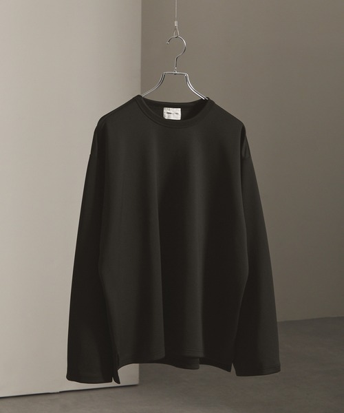 EMMA CLOTHES(エマクローズ)の「スムースダンボール オーバーサイズ サイドスリットカットソー(Tシャツ/カットソー・メンズ・ダークネイビー/ブラック/オフホワイト/チャコール/ライトグレー・S/L/M)」の6枚目の写真
