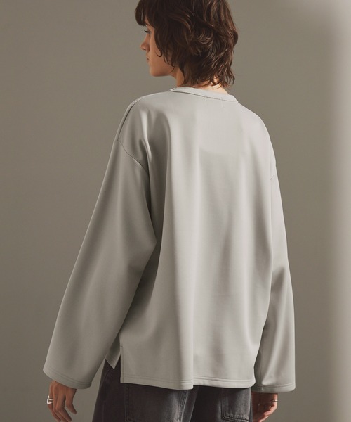 EMMA CLOTHES(エマクローズ)の「スムースダンボール オーバーサイズ サイドスリットカットソー(Tシャツ/カットソー・メンズ・ダークネイビー/ブラック/オフホワイト/チャコール/ライトグレー・S/L/M)」の18枚目の写真