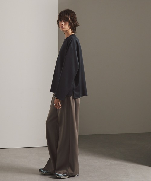 EMMA CLOTHES(エマクローズ)の「スムースダンボール オーバーサイズ サイドスリットカットソー(Tシャツ/カットソー・メンズ・ダークネイビー/ブラック/オフホワイト/チャコール/ライトグレー・S/L/M)」の14枚目の写真