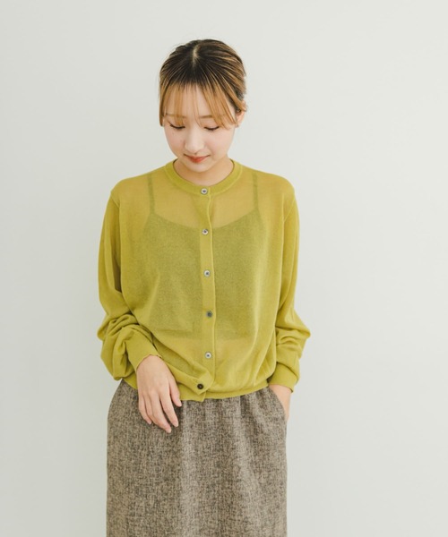 ITEMS URBANRESEARCH（アイテムズ アーバンリサーチ）の「シアークルーネックニットカーディガン（カーディガン/ボレロ・レディース・ブラウン/ホワイト系その他/グリーン系その他・FREE）」の6枚目の写真