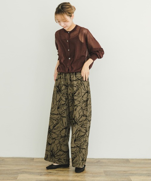 ITEMS URBANRESEARCH（アイテムズ アーバンリサーチ）の「シアークルーネックニットカーディガン（カーディガン/ボレロ・レディース・ブラウン/ホワイト系その他/グリーン系その他・FREE）」の14枚目の写真