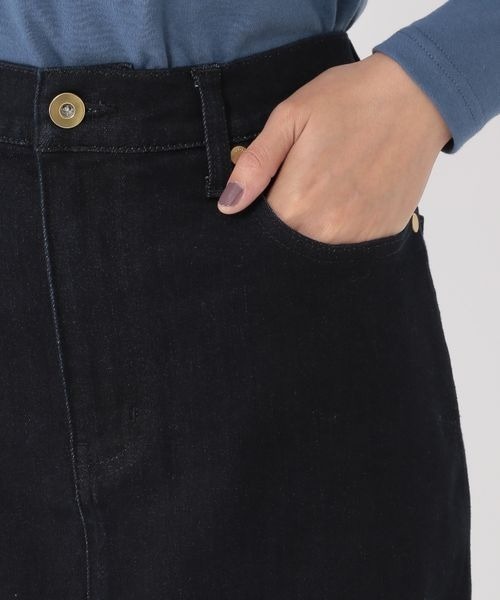 studio CLIP(スタディオクリップ)の「《ウタオ》スッキリストレッチデニムスカート(デニムスカート・レディース・インディゴブルー/ブルー・MEDIUM/LARGE)」の16枚目の写真