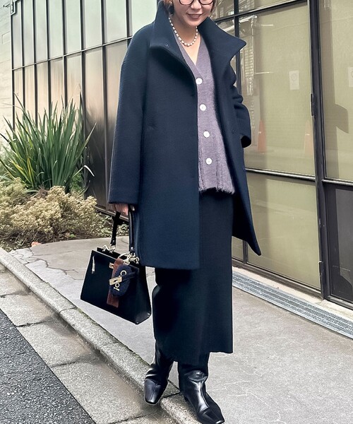 NOLLEY’S Sophi（ノーリーズソフィ）の「ショートビーバースタンドコート 24AW（その他アウター・レディース・ネイビー/グレイッシュベージュ・38/36）」の22枚目の写真
