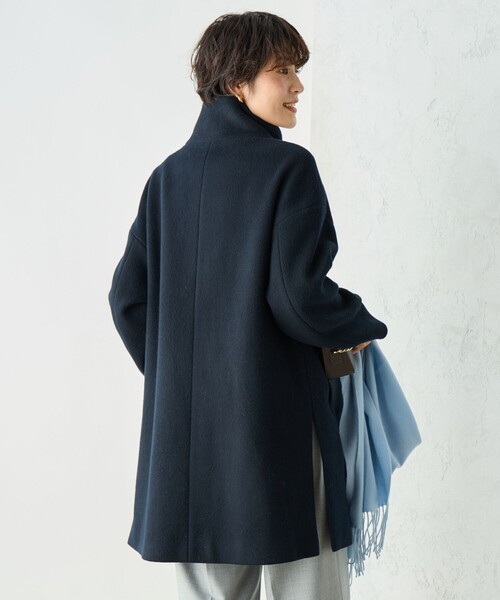NOLLEY’S Sophi（ノーリーズソフィ）の「ショートビーバースタンドコート 24AW（その他アウター・レディース・ネイビー/グレイッシュベージュ・38/36）」の14枚目の写真