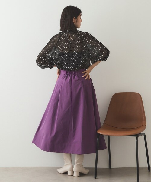 OPAQUE.CLIP（オペークドットクリップ）の「ドッドシアーボウタイブラウス【洗濯機洗い可】（シャツ/ブラウス・レディース・ネイビー/ブラック系4/オフホワイト・40/38/42）」の14枚目の写真