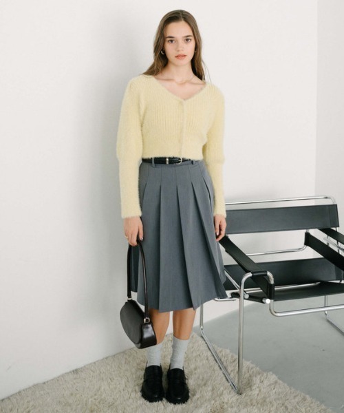 archives（アルシーヴ）の「スパンコールフェザーパフスリーブカーディガン（ニット/セーター・レディース・ブルーグレー/アイボリー/イエロー/オレンジ・MEDIUM）」の11枚目の写真