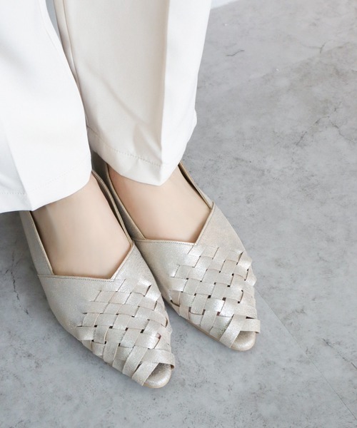 chocolates（チョコラテス）の「オープントゥ メッシュ編み込みパンプス【日本製】（パンプス・レディース・ゴールド/ブラック/ホワイト・22.5cm/22cm/23.5cm/23cm/25cm/24.5cm/24cm）」の14枚目の写真