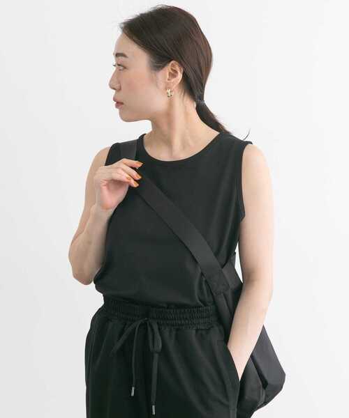 URBAN RESEARCH Sonny Label(アーバンリサーチサニーレーベル)の「SLAB comfort tanktop(タンクトップ・レディース・オフホワイト/ブラック・FREE)」の2枚目の写真