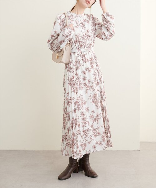 natural couture(ナチュラルクチュール)の「サイドプリーツデザインワンピース(ワンピース・レディース・その他1/その他2/その他3/ボルドー/グレイッシュベージュ・FREE)」の15枚目の写真