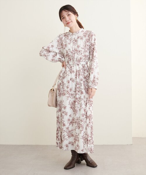 natural couture(ナチュラルクチュール)の「サイドプリーツデザインワンピース(ワンピース・レディース・その他1/その他2/その他3/ボルドー/グレイッシュベージュ・FREE)」の16枚目の写真