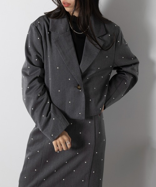 MAISON BREEZE（メゾンブリーズ）の「【MAISON BREEZE】T/R/Puツイル パール付きテーラードジャケット XNN（テーラードジャケット・レディース・ブラック/チャコールグレー・FREE）」の3枚目の写真