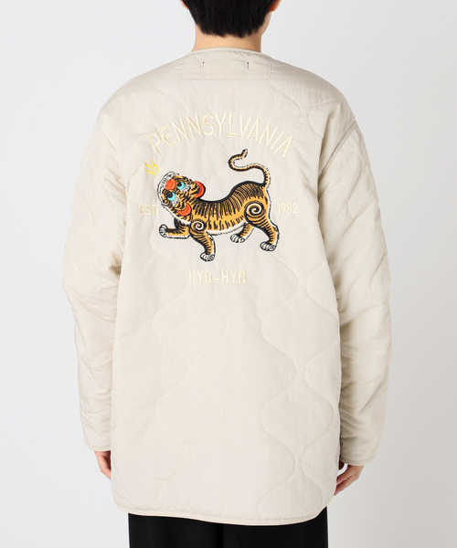 B.C STOCK(ベーセーストック)の「HYO-HYO LIP キルティングブルゾン(ブルゾン・メンズ・ベージュ/ブラウン・LARGE/MEDIUM)」の18枚目の写真