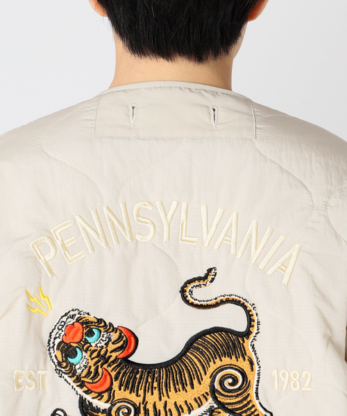 B.C STOCK(ベーセーストック)の「HYO-HYO LIP キルティングブルゾン(ブルゾン・メンズ・ベージュ/ブラウン・LARGE/MEDIUM)」の19枚目の写真