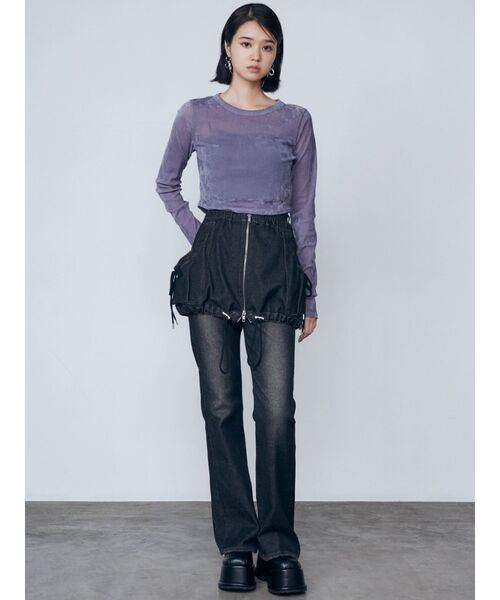 EMODA(エモダ)の「シアーベロアプレートトップス(Tシャツ/カットソー・レディース・グレー/ブルー/ブラック・FREE)」の14枚目の写真