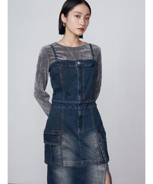 EMODA(エモダ)の「シアーベロアプレートトップス(Tシャツ/カットソー・レディース・グレー/ブルー/ブラック・FREE)」の21枚目の写真