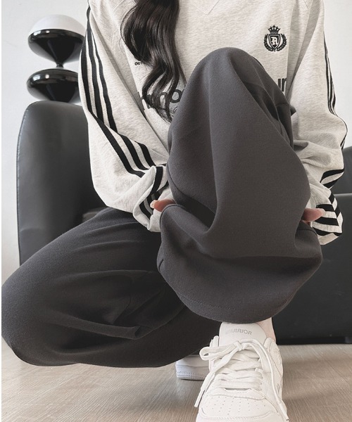 gossip！ロサンゼルス（ゴシップロサンゼルス）の「ニータック ワイドスウェットパンツ（スウェットパンツ・レディース・ホワイト/ライトグレー/ブラック/グレー・FREE）」の11枚目の写真
