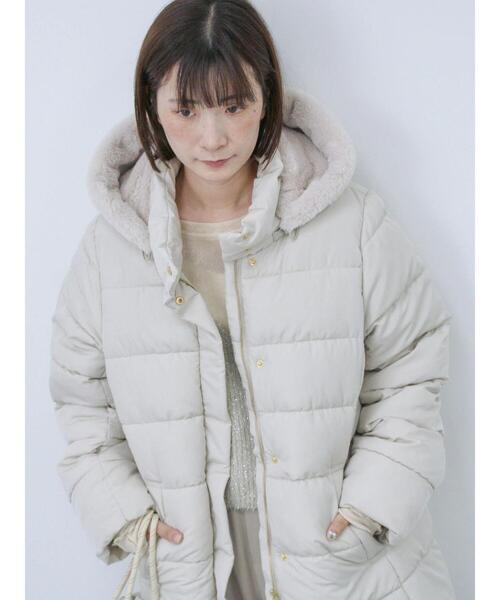 Samansa Mos2 blue(サマンサモスモスブルー)の「スタイルアップパデットコート(その他アウター・レディース・ベージュ/ライトベージュ/ブラック・M/L)」の21枚目の写真