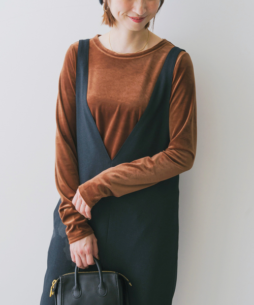 Spick & Span(スピックアンドスパン)の「ベロアロングスリーブプルオーバー(Tシャツ/カットソー・レディース・ブラウン系その他/ブラウン・FREE)」の11枚目の写真
