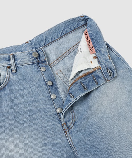 acne studios デニムパンツ Acne Studios（アクネストゥディオズ）の「FN-MN-SHOR000235（デニム