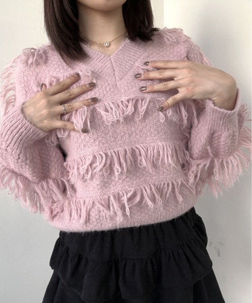 kirakiraShop(キラキラショップ)の「ループヤーン シャギー Vネック ニット トップス(ニット/セーター・レディース・ブラウン/ホワイト/ピンク/ブルー・FREE)」の2枚目の写真