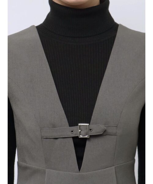 MURUA（ムルーア）の「フロントベルトジャンパースカート（ジャンパースカート・レディース・ブラック/グレー/モカ・1/2）」の11枚目の写真