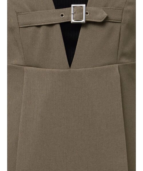 MURUA（ムルーア）の「フロントベルトジャンパースカート（ジャンパースカート・レディース・ブラック/グレー/モカ・1/2）」の5枚目の写真