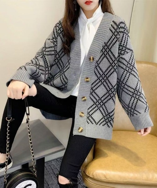 Ritzy(リッツィー)の「オーバーサイズ バイアスチェックカーディガン(カーディガン/ボレロ・レディース・ブラック/グレー/ホワイト・FREE)」の9枚目の写真