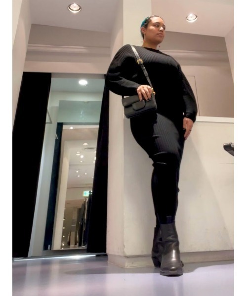 ALLSAINTS(オールセインツ)の「MINORI 2-IN-1 RIBBED MIDI DRESS | MINORI 2-IN-1 リブ ミディ ドレス・ワンピース(ワンピース・レディース・ブラック・M/S/XS)」の12枚目の写真