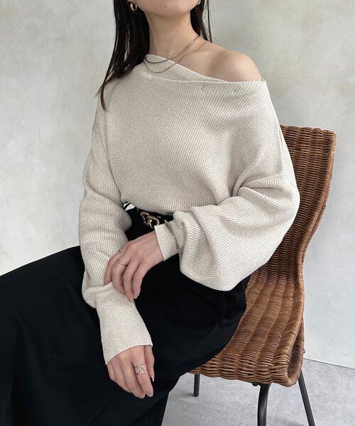 Thevon（ゼボン）の「ボートネックラメドレープニット（ニット/セーター・レディース・アイボリー/チャコールグレー/ライトグレー/ピンク/モカ/グリーン・FREE）」の10枚目の写真