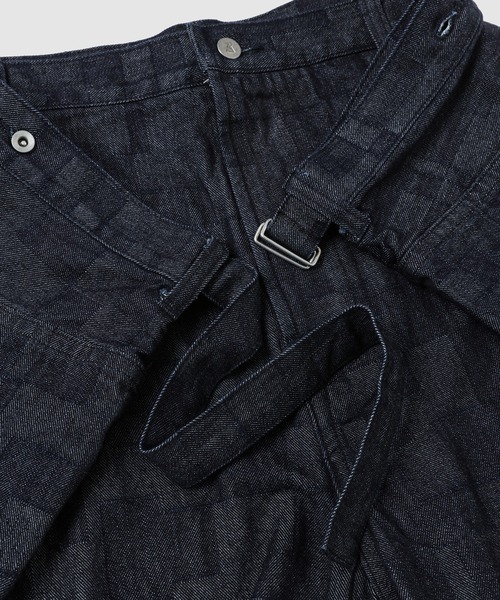 ANREALAGE(アンリアレイジ)の「WRAP AZ DENIM WIDE PANTS(デニムパンツ・メンズ・インディゴブルー・48)」の5枚目の写真