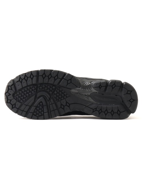 NEW BALANCE(ニューバランス)の「New Balance U1906LNT / ニューバランス U1906LNT(スニーカー・メンズ・ブラック・22.0cm/22.5cm/23.0cm/26.5cm/27.0cm/27.5cm/28.0cm/23.5cm/24.0cm/24.5cm/25.0cm/25.5cm/26.0cm)」の7枚目の写真