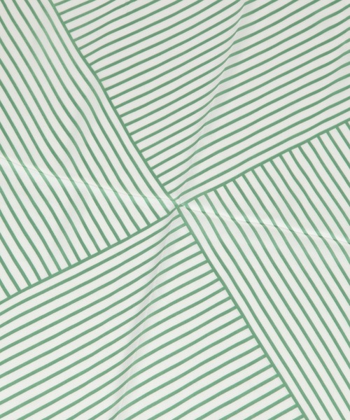 LEPSIM（レプシィム）の「スクエアスカーフ　303226（バンダナ/スカーフ・レディース・グリーン/ブラック/ライトピンク/ブラウン系その他/ブラック系その他/イエロー系その他/レッド系その他・ONE SIZE）」の22枚目の写真