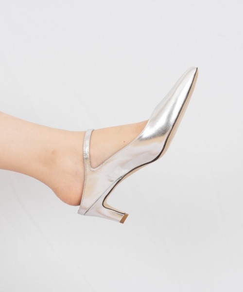 CORSO ROMA，9（コルソローマ）の「【CORSO ROMA,9/コルソローマ9】アンクルストラップパンプス（パンプス・レディース・シルバー/ブラック・37/39/36/38）」の15枚目の写真