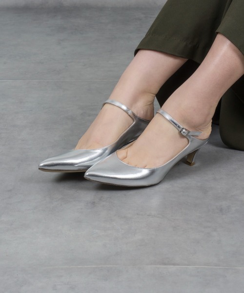 CORSO ROMA，9（コルソローマ）の「【CORSO ROMA,9/コルソローマ9】アンクルストラップパンプス（パンプス・レディース・シルバー/ブラック・37/39/36/38）」の5枚目の写真