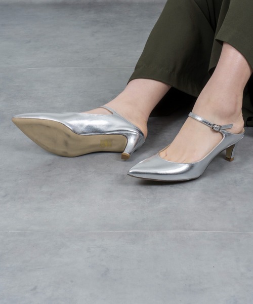 CORSO ROMA，9（コルソローマ）の「【CORSO ROMA,9/コルソローマ9】アンクルストラップパンプス（パンプス・レディース・シルバー/ブラック・37/39/36/38）」の6枚目の写真