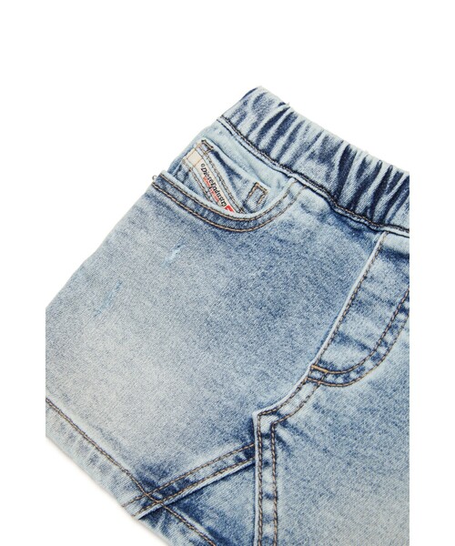 DIESEL（ディーゼル）の「ベビー スカート GERRYB JJJ（デニムスカート・キッズ・ライトインディゴブルー・12M/36M/24M/18M）」の5枚目の写真