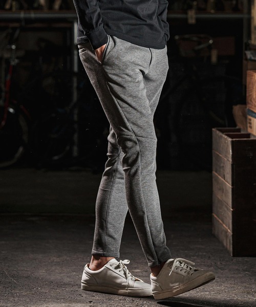 wjk reluxe（ダブルジェーケーリラックス）の「mp13269-cardboard knit skinny pants スキニーパンツ（その他パンツ・メンズ・ブラック/チャコール/トップグレー・L/S/M）」の11枚目の写真