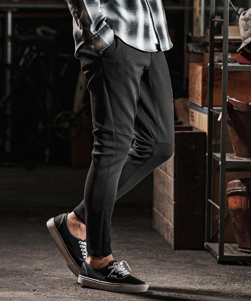 wjk reluxe（ダブルジェーケーリラックス）の「mp13269-cardboard knit skinny pants スキニーパンツ（その他パンツ・メンズ・ブラック/チャコール/トップグレー・L/S/M）」の16枚目の写真