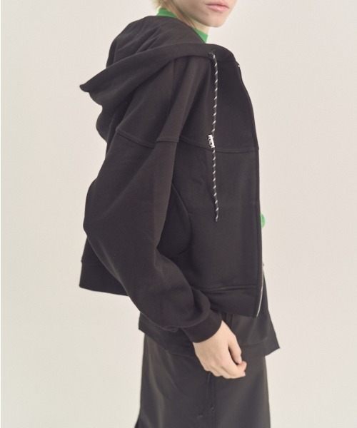 Muel Chic(ミュエルシック)の「Flon parka フロンパーカー(パーカー・レディース・ヘザーグレー/アイボリー/ブラック/オレンジ系・FREE)」の20枚目の写真