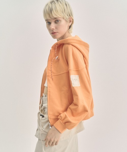 Muel Chic(ミュエルシック)の「Flon parka フロンパーカー(パーカー・レディース・ヘザーグレー/アイボリー/ブラック/オレンジ系・FREE)」の18枚目の写真