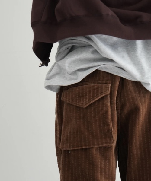 GANNI(ガニー)の「GANNI Stretch Corduroy Drawstring Pants(その他パンツ・レディース・ブラウン系その他・38)」の4枚目の写真