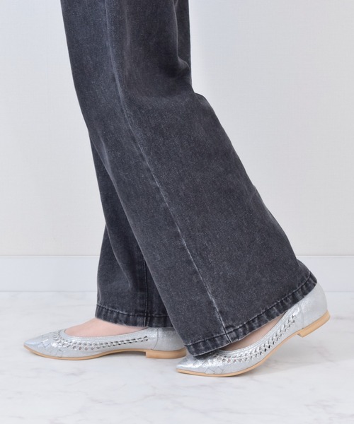 Bridget Birkin(ブリジットバーキン)の「【Bridget Birkin】編み込みフラットシューズ(551523)(パンプス・レディース・ピンク/ブラック/シルバー・23.5/24.5/23/24/22.5)」の7枚目の写真