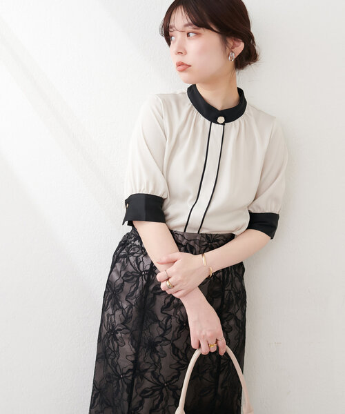 natural couture（ナチュラルクチュール）の「osonoなみなみ釦バイカラーブラウス（シャツ/ブラウス・レディース・ブラウン/ピンクベージュ/ミント/ネイビー/オフホワイト・FREE）」の8枚目の写真