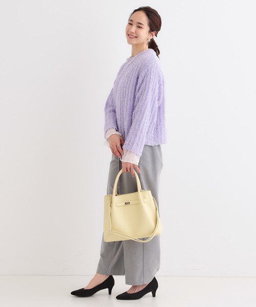 SHOO・LA・RUE(シューラルー)の「ベルト金具トートバッグ【2WAY】(トートバッグ・レディース・ブラック/ナチュラル/イエロー・00)」の7枚目の写真